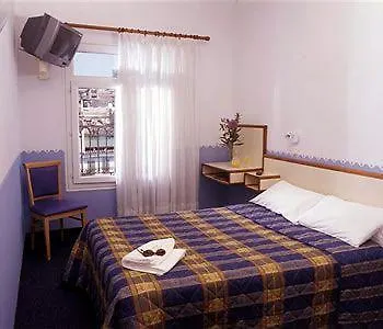 Отель Lutetia 2*